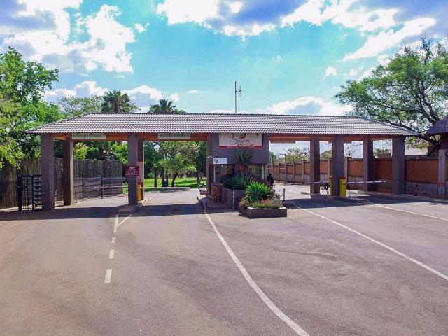 Land for sale in Hartbeespoort Dam Nature Reserve, North West