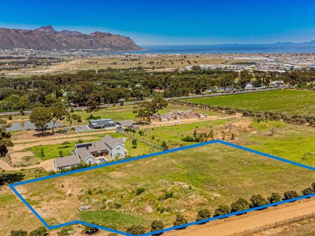 Land for sale in Somerset West, Western Cape