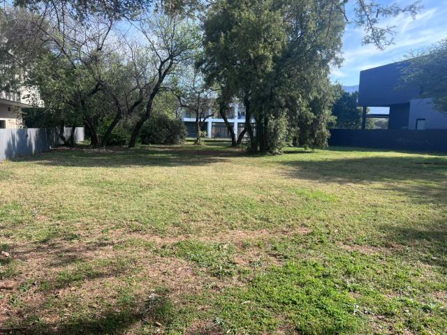 Land for sale in Hartbeespoort Dam Nature Reserve, North West