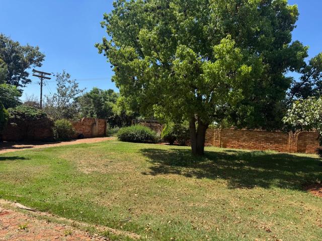 Land for sale in Mohlakeng, Gauteng