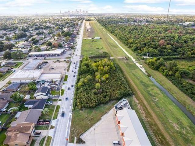 Land for sale in Gretna, Louisiana