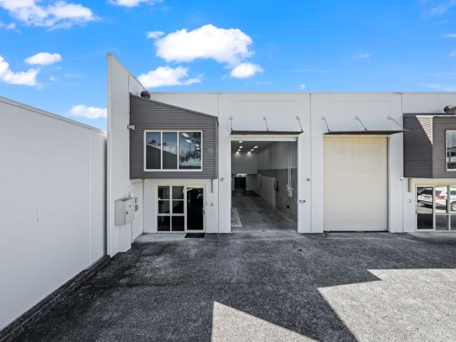 Warehouse for sale in Toombul, Queensland