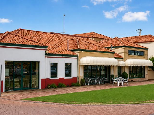 Retail for rent in Parklands, Western Australia