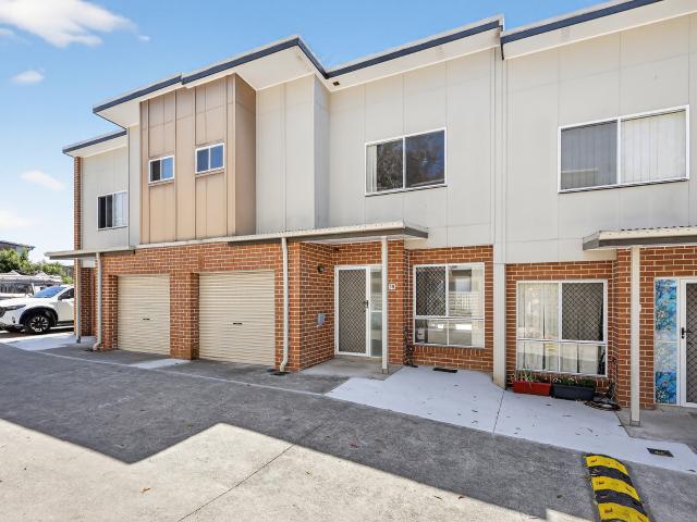 Townhouse for sale in Toombul, Queensland