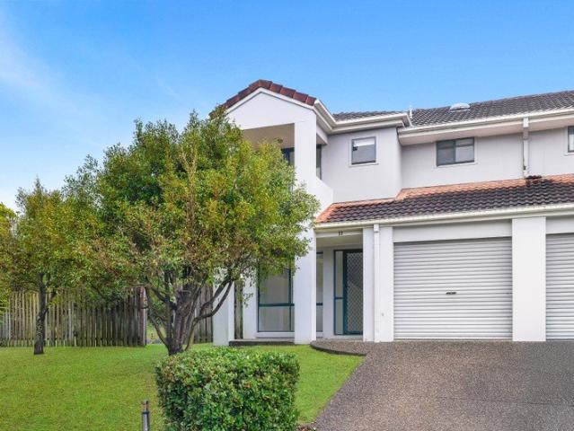Townhouse for sale in Fernbrook, Queensland