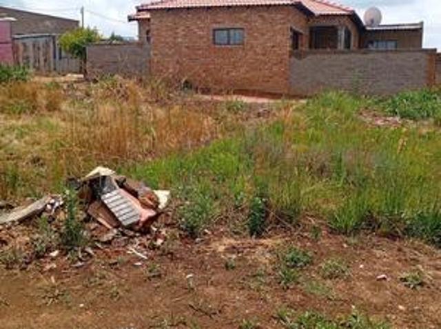 Land for sale in Mohlakeng, Gauteng