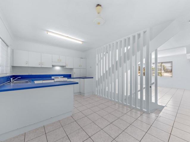 Apartment for sale in Cannonvale, Queensland