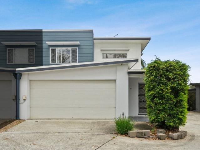 Townhouse for sale in Menser Court, Greater Brisbane
