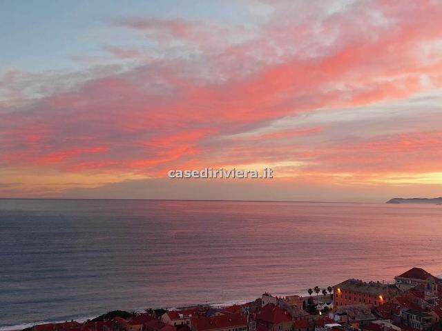 Appartamento in affitto a Finalmarina, Finale Ligure