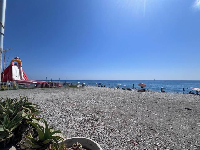 Appartamento in affitto a Vallecrosia, Liguria