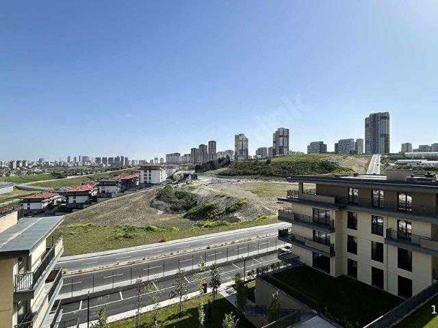 Bahçeşehir 2. Kısım Mahallesi, Başakşehir içerisinde satılık mülk