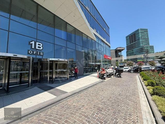Sariyer, İstanbul içerisinde satılık Plaza