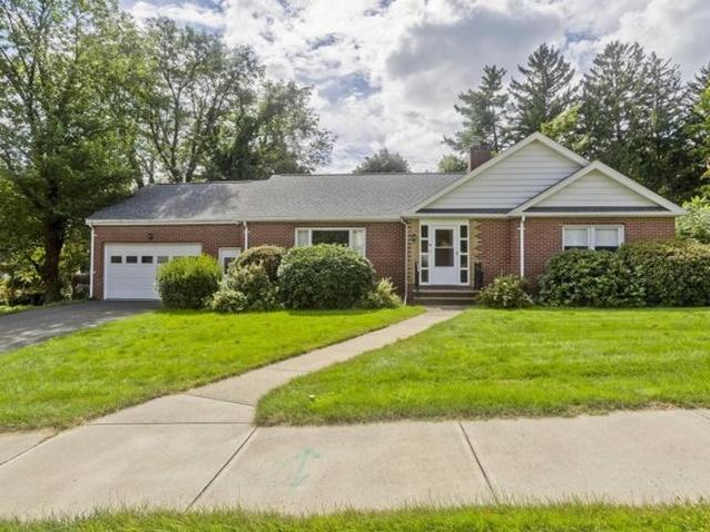 House for sale in Hampden, Massachusetts
