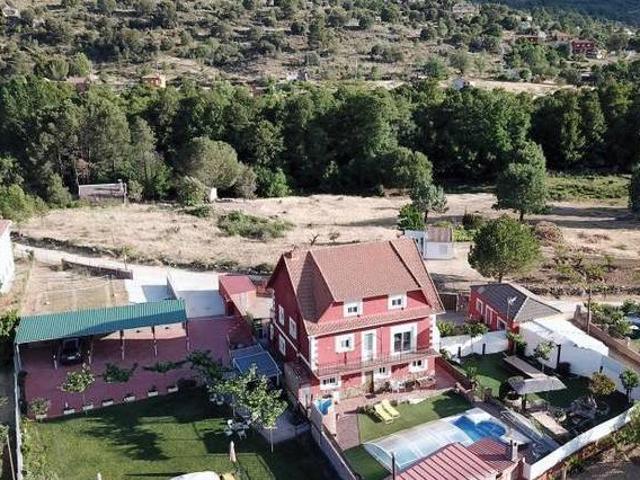 Casa en alquiler en Burgohondo, Castilla y León