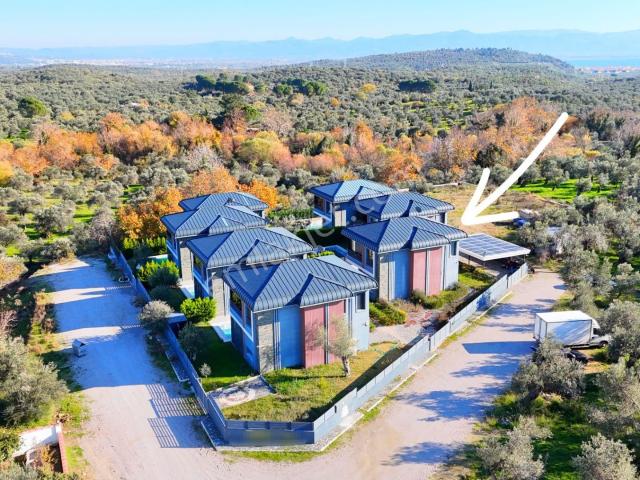 Edremit, Balikesir içerisinde satılık Villa