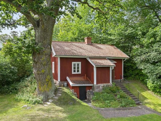 Hus till salu i Skövde, Västra Götaland