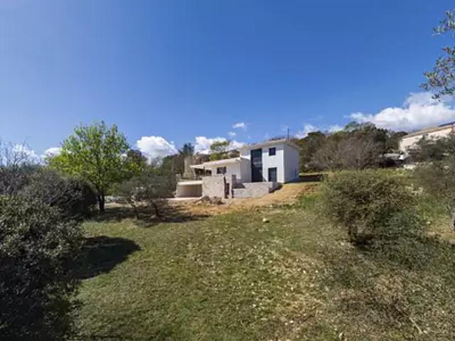 Appartement vente à Lodève, Vailhauquès