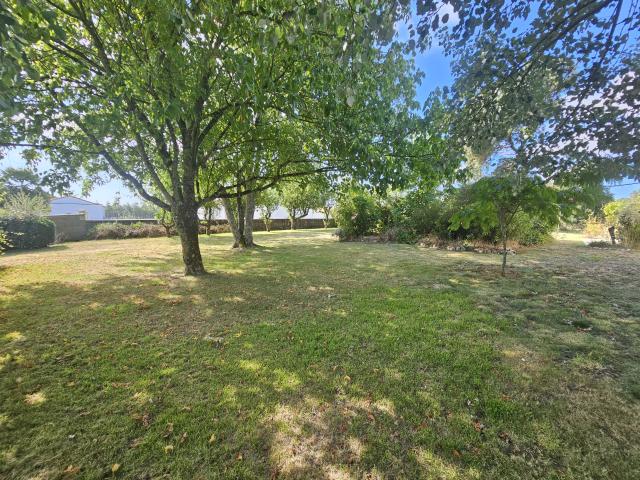 Terrain vente à Vairé, Vendée