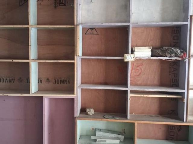 Commercial for rent in Pink City, Jetpur