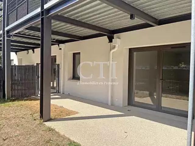 Appartement vente à France métropolitaine, Vaison-la-romaine