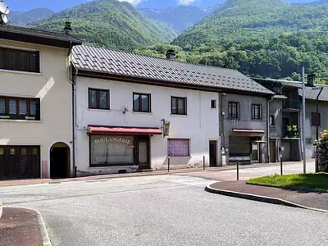Maison vente à Saint-Jean-de-Maurienne, Aiguebelle