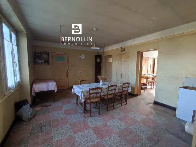 Maison vente à Bourg-en-Bresse, Auvergne-Rhône-Alpes