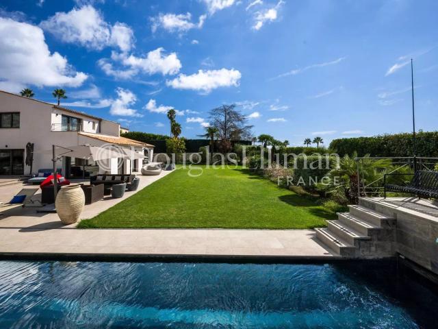Maison vente à Grasse, Villeneuve-loubet