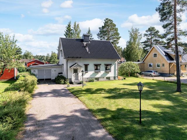 Villa till salu i Valbo, Gävleborg