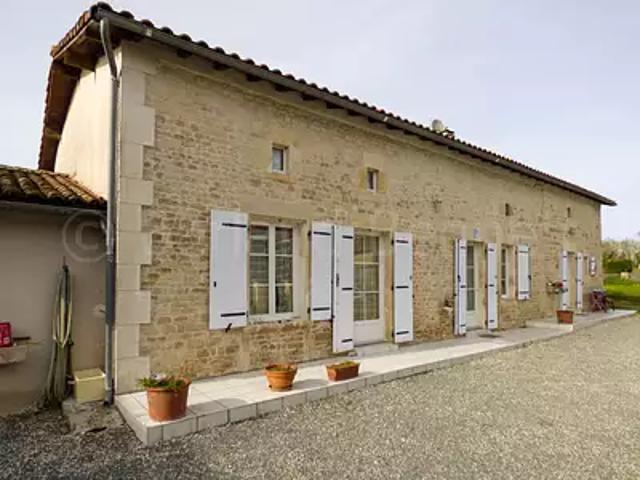 Maison vente à Niort, Chef-boutonne