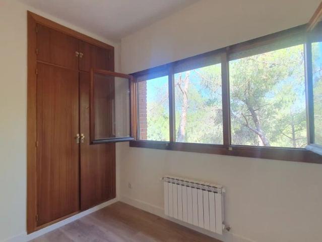 Apartamento en alquiler en Navarredonda, Valdemorillo