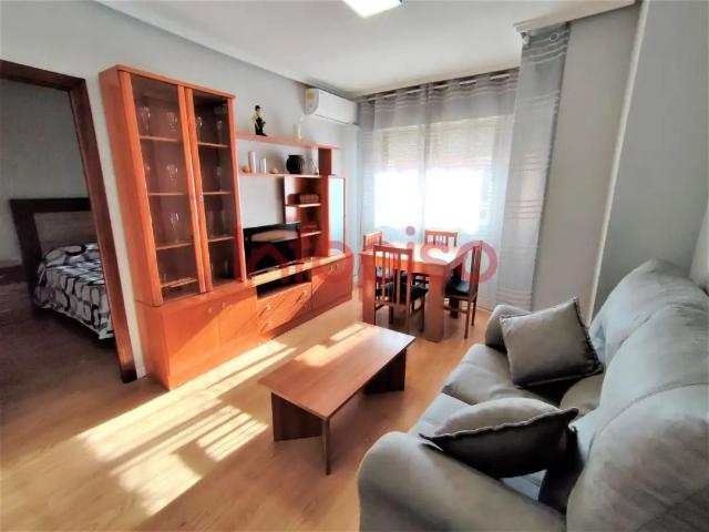 Apartamento en alquiler en Valdepeñas, Castilla-La Mancha