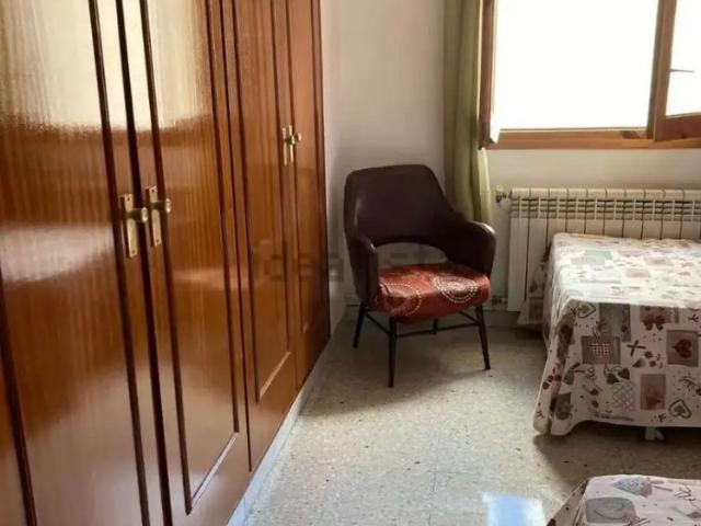 Apartamento en alquiler en Matarraña / Matarranya, Valderrobres