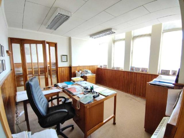 Valdivia, Vendo oficinas en galería Picarte 70320
