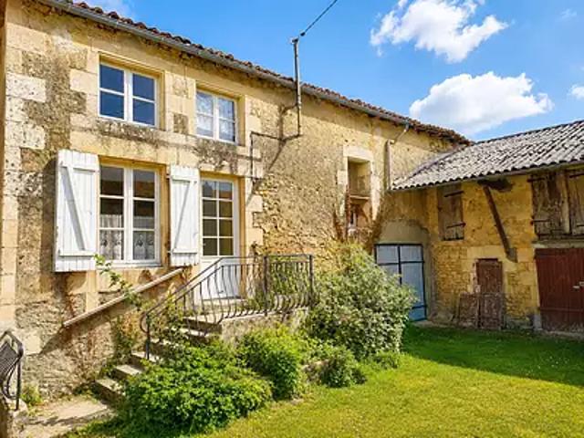 Maison vente à Montmorillon, Valdivienne