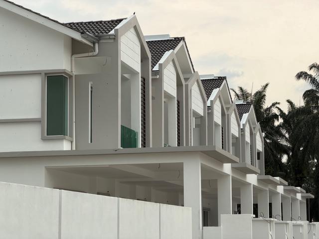 Terraced House for sale in Wellesley, Penang