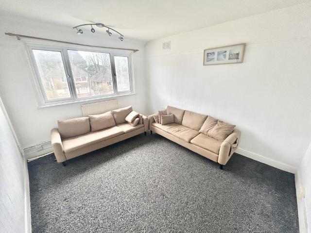 Apartment for rent in Midanbury, Southampton