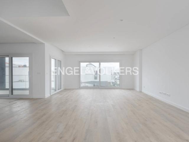Apartamento venda em Quinta de São Nicolau, Seixal