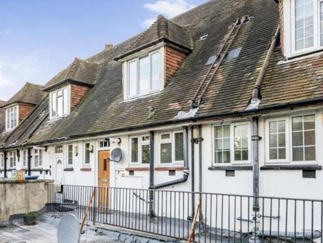 House for rent in Kingston Upon Thames, Greater London