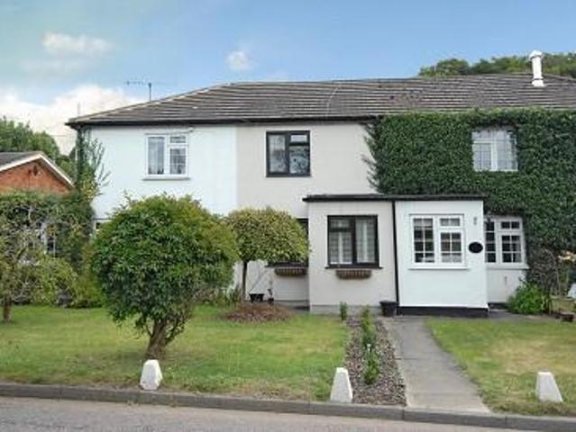 House for rent in Chesham, Ashley Green