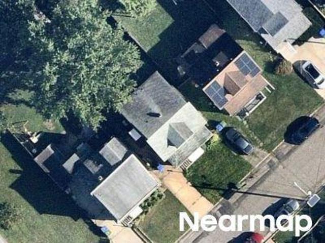 House for sale in Edison, New Jersey