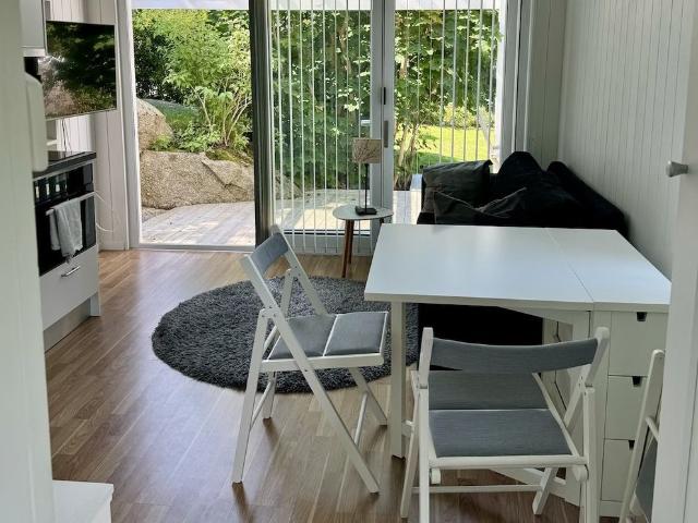 Stuga hyra i Västra Lindås, Västra Götalands län