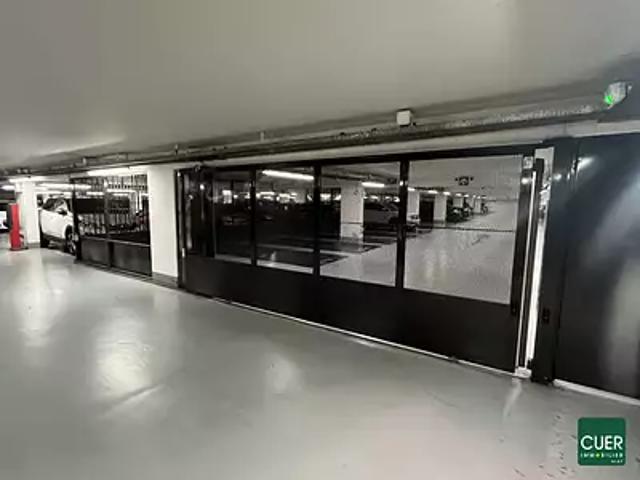 Garage vente à Valence