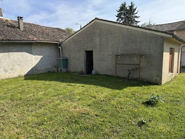 Maison vente à Montmorillon, Couhé