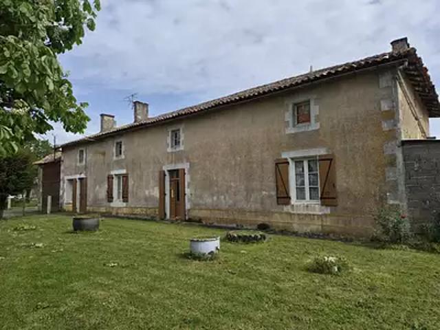Maison vente à Montmorillon, Ceaux-en-couhé