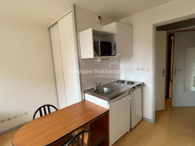 Studio location à Valence