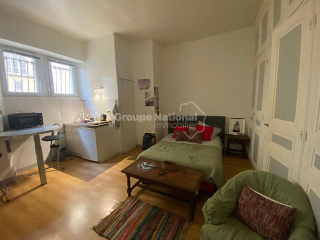 Studio location à Valence