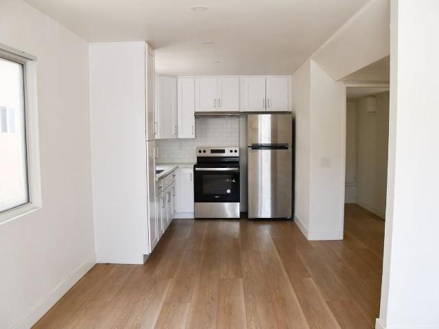 Apartment for rent in Costa Mesa, California