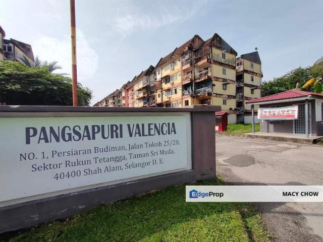 Flat for rent in Alam Impian, Selangor