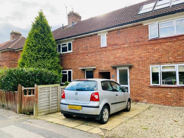 House for rent in Gipsy Lane Estate, The Slade