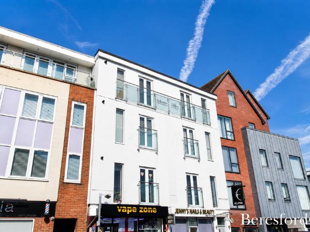 Apartment for rent in Navestock Side, Essex